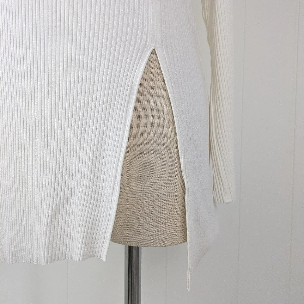 Hackwith Design Tunic Rib Slit Top - Picture 3 of 7